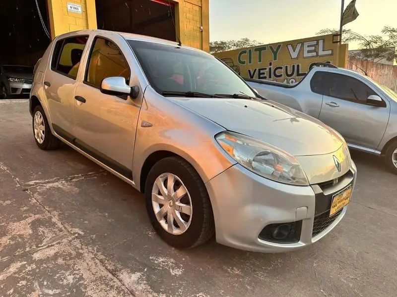 Renault Sandero Expression 1.6 8V (flex)