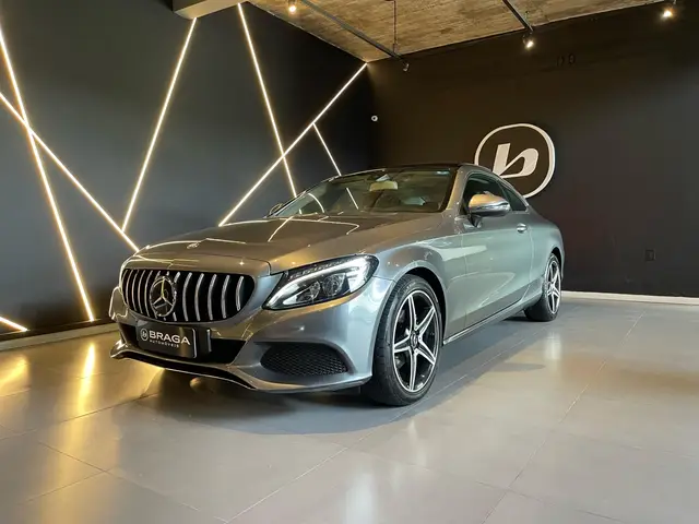 Carro Mercedes-Benz Classe C 2017 C 180 Avantgarde Coupe