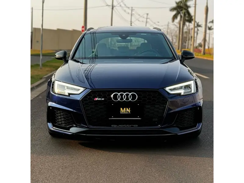 Audi RS4 2.9 TFSI Avant Tiptronic quattro