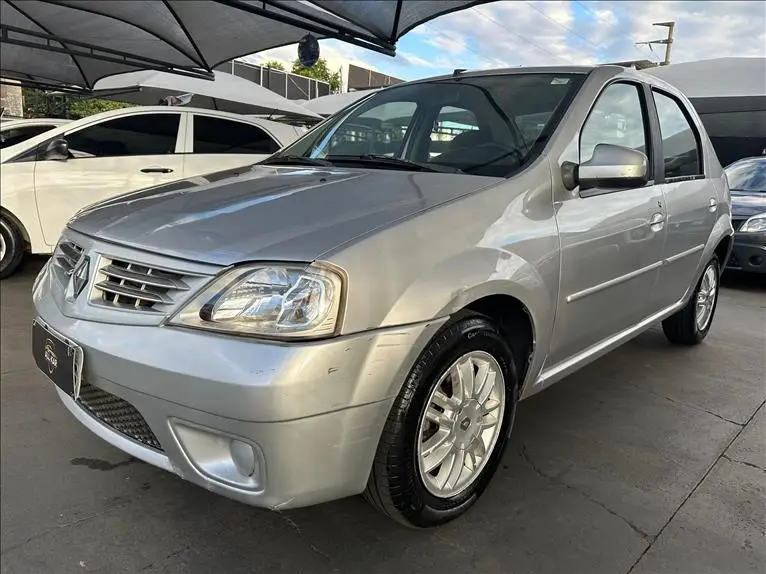 Renault Logan Privilège 1.6 8V Hi-Torque