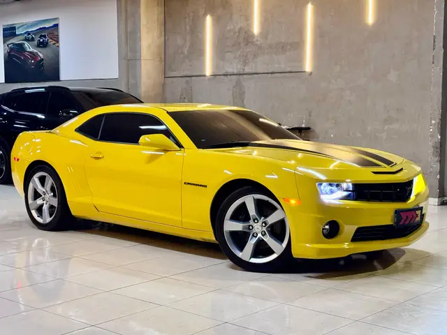 Carro Chevrolet Camaro 2013 6.2 2SS