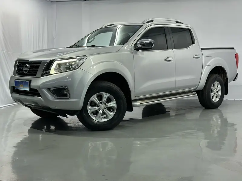 Nissan Frontier 2.3 TD CD LE 4x4 (Aut)