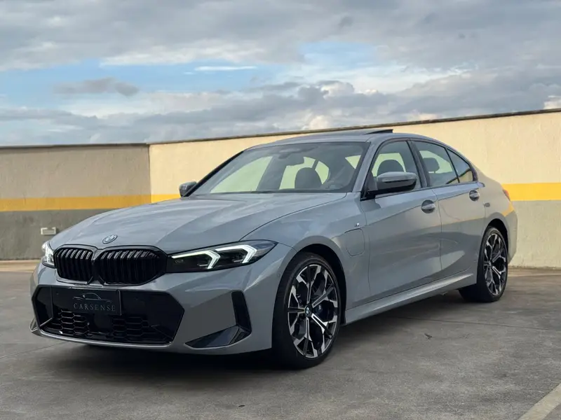 BMW 330e M Sport 2.0 Turbo (Aut.) (Híb.)