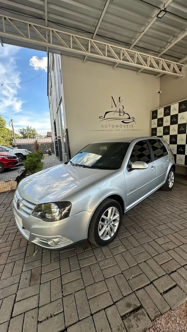 Carro Volkswagen Golf 2011 Sportline 1.6 (Flex)