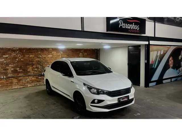 Carro Fiat Cronos 2023 Drive 1.3 (Flex) MT