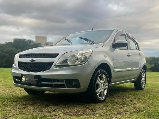 Carro Chevrolet Agile 2011 LTZ 1.4 8V (Flex)