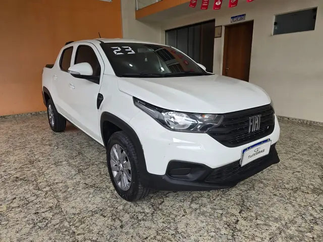 Carro Fiat Strada 2023 Freedom 1.3 CD (Flex)