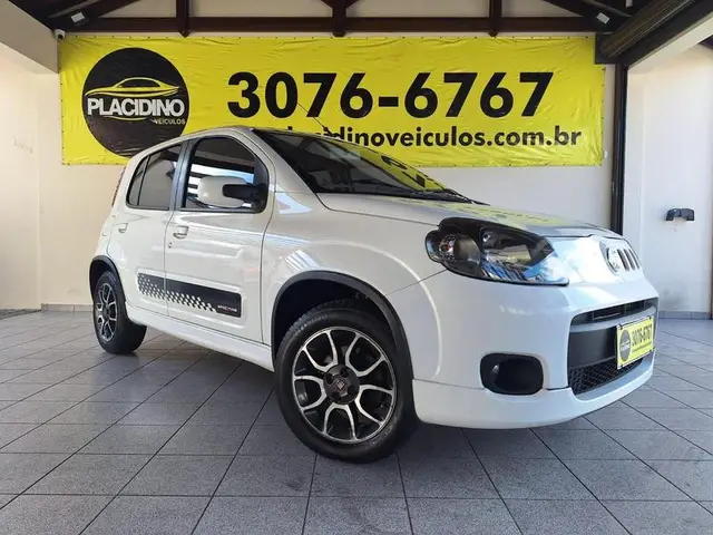 Carro Fiat Uno 2013 Sporting 1.4 8V (Flex) 4p
