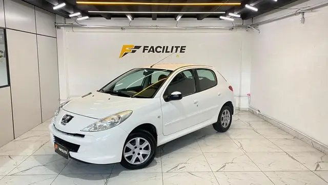 Carro Peugeot 207 2013 Hatch XR 1.4 8V (flex) 4p