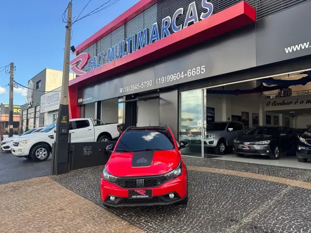 Carro Fiat Argo 2023 Trekking 1.3 (Flex)