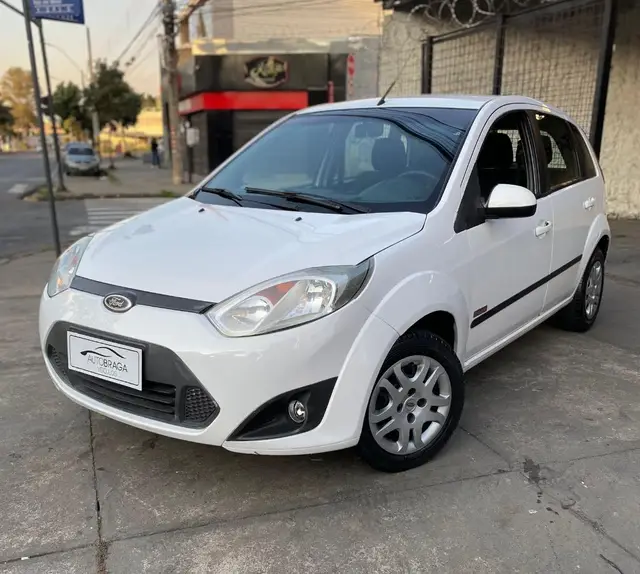 Carro Ford Fiesta Hatch 2013 1.6 (Flex)