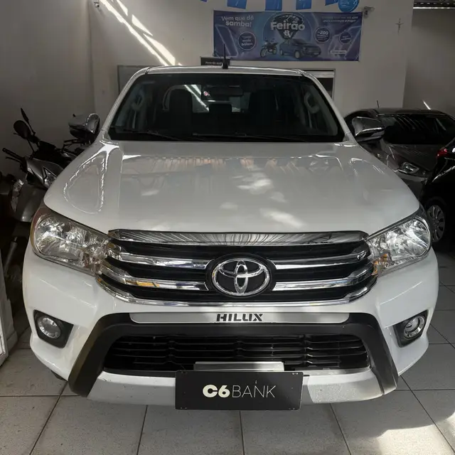 Carro Toyota Hilux Cabine Dupla 2019 Hilux 2.8 TDI CD STD 4x4 (Power Pack) (Diesel)