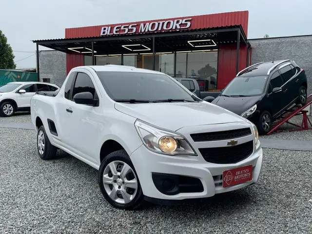 Carro Chevrolet Montana 2021 LS 1.4 (Flex)