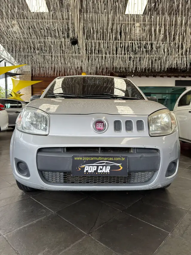 Carro Fiat Uno 2015 Vivace 1.0 8V (Flex) 4p