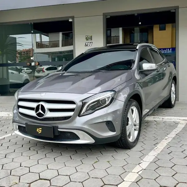 Mercedes-Benz GLA 250 GLA 250 Sport 4Matic