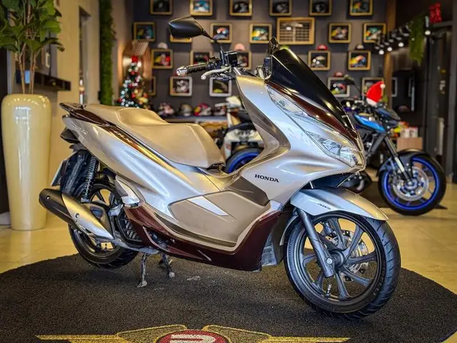 Carro Honda PCX 150 2022 DLX