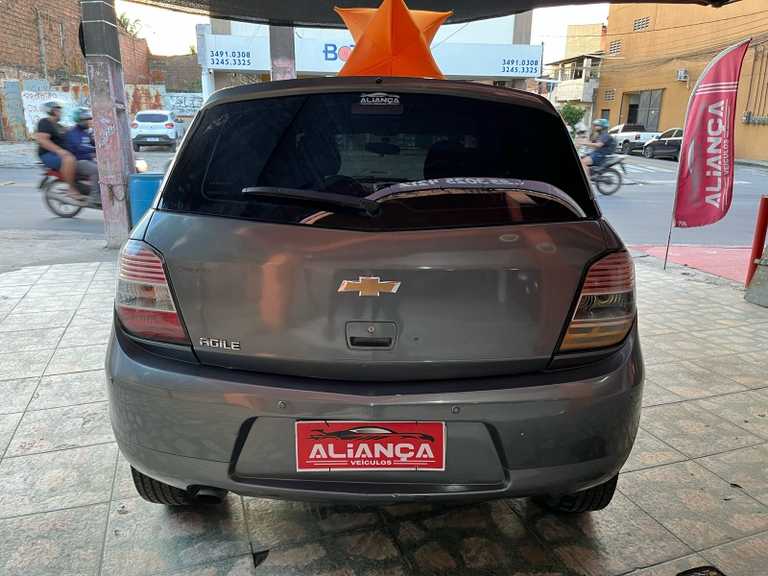 alt=