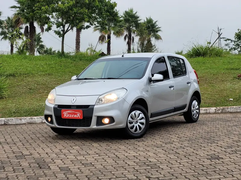 Renault Sandero Expression 1.0 16V (flex)