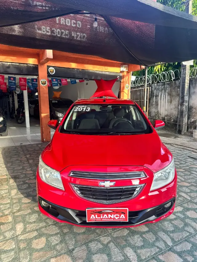 Carro Chevrolet Onix 2013 1.0 LT SPE/4