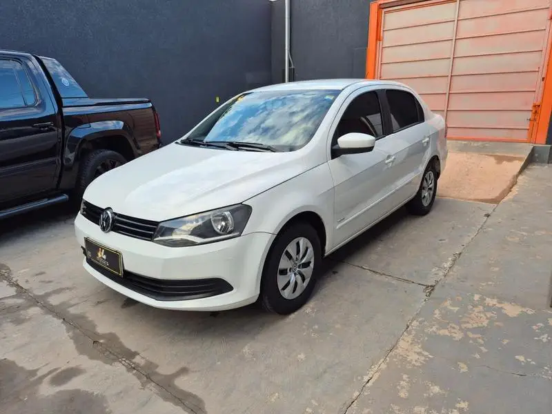 Volkswagen Voyage 1.6 VHT City (Flex)