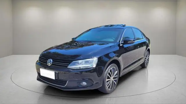 Carro Volkswagen Jetta 2013 2.0 Comfortline Tiptronic (Flex)