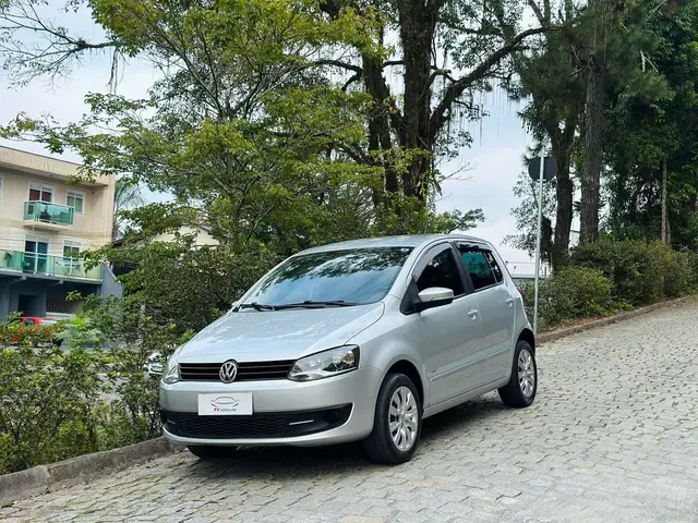 Carro Volkswagen Fox 2013 1.0 VHT (Flex) 4p