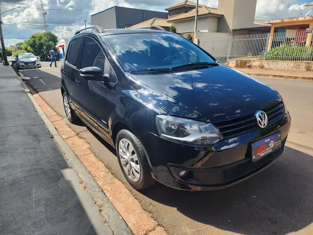 Carro Volkswagen Fox 2013 1.6 VHT (Flex)