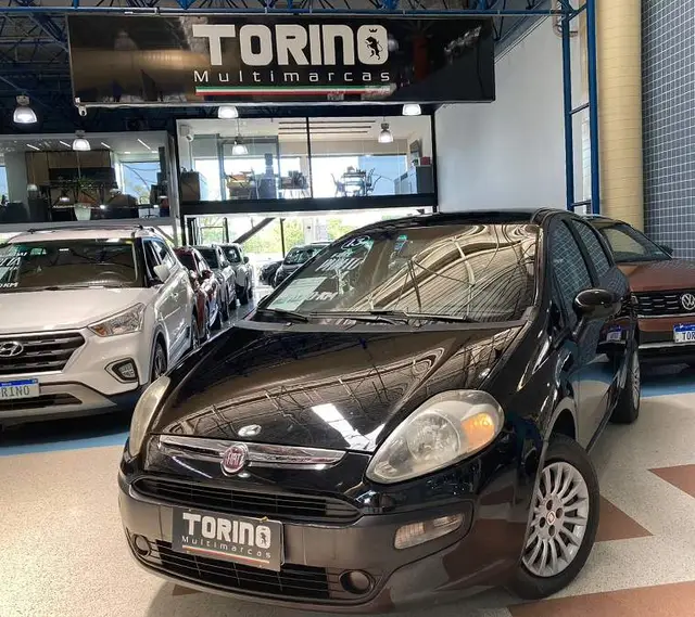 Carro Fiat Punto 2013 Attractive 1.4 (Flex)