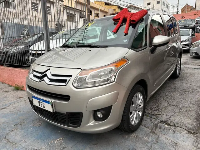 Carro Citroën C3 Picasso 2014 GLX 1.5 8V (Flex)
