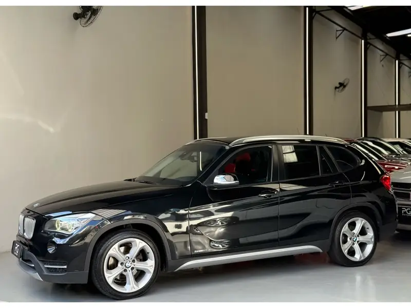 BMW 2.0 sDrive20i (Aut)