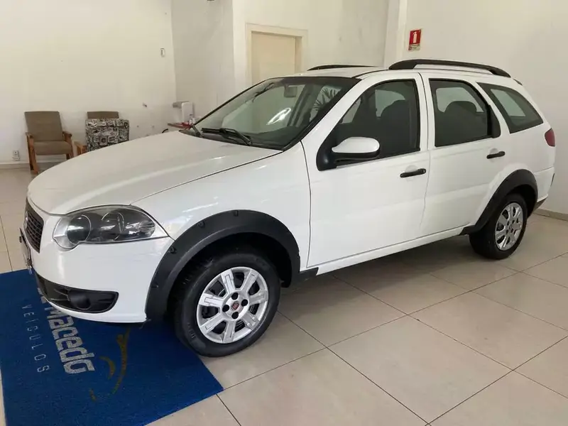 Fiat Palio Weekend Attractive 1.4 8V (Flex)
