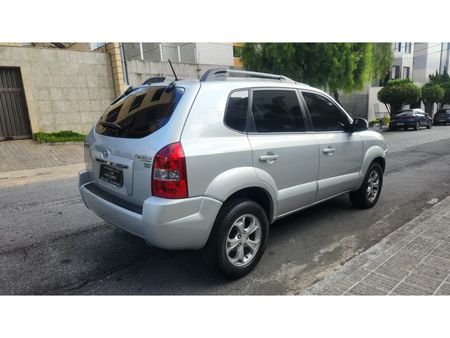 Tucson GLS 2.0L 16v Base (Flex) (Aut)