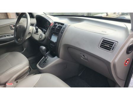 Tucson GLS 2.0L 16v Base (Flex) (Aut)