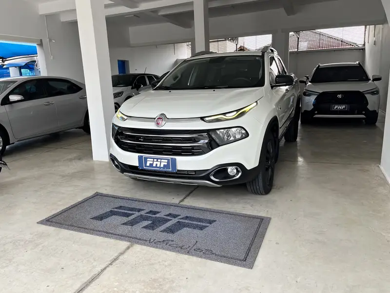 Fiat Toro Volcano 2.0 diesel AT9 4x4