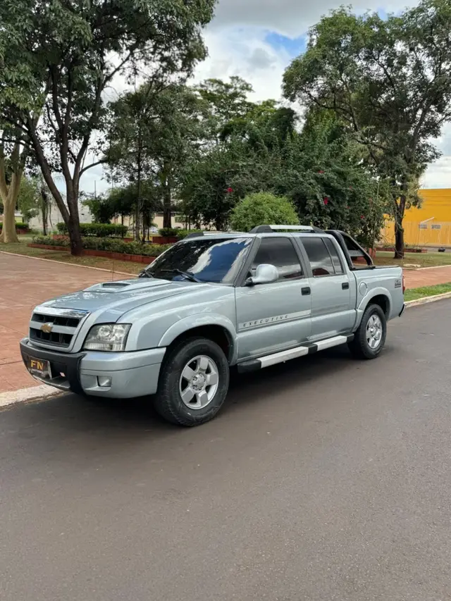Carro Chevrolet S10 Cabine Dupla 2009 S10 Executive 4x2 2.4 (Flex) (Cab Dupla)