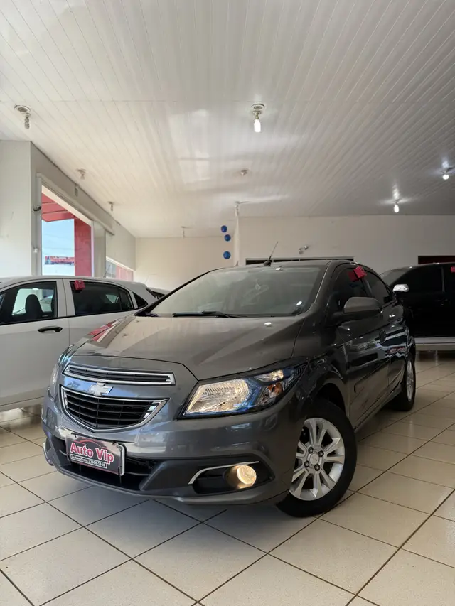 Carro Chevrolet Prisma 2015 1.4 LTZ SPE/4 (Aut)