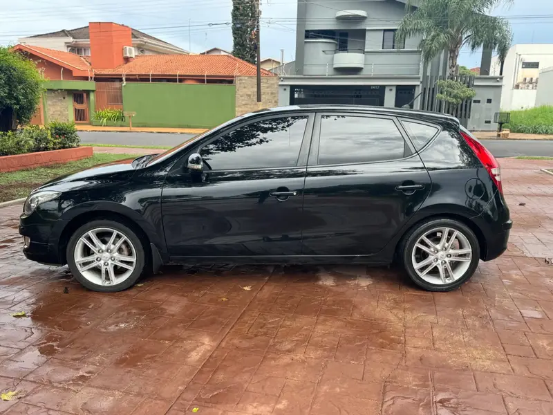 Hyundai i30 GLS 2.0 16V (aut)