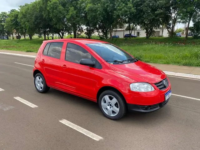Carro Volkswagen Fox 2009 1.0 8V (Flex) 4p