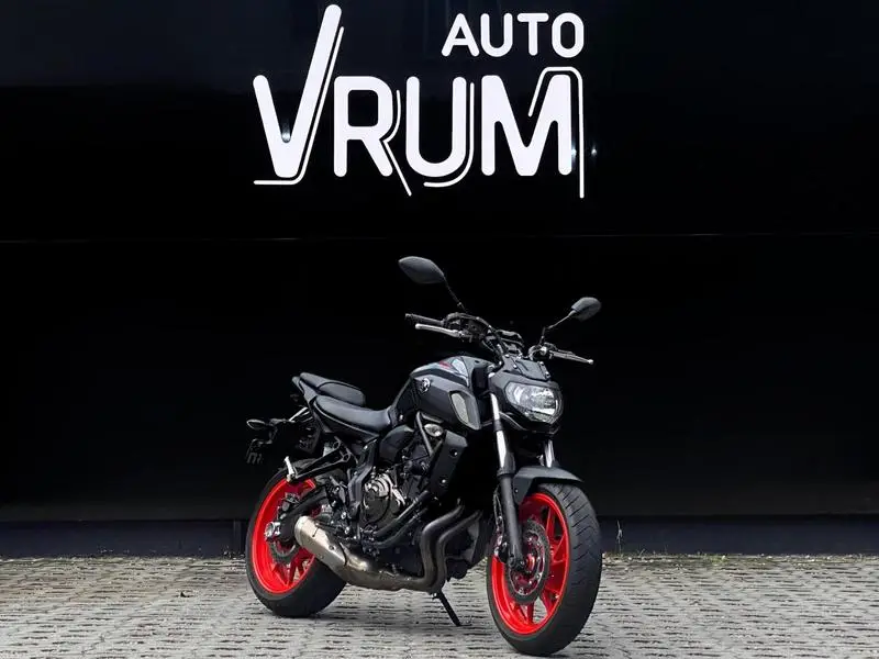 Yamaha (ABS)