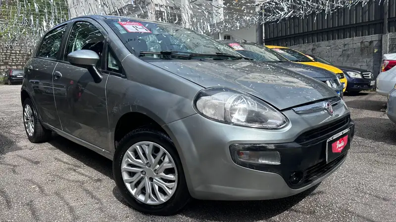 Fiat Punto Attractive 1.4 (Flex)