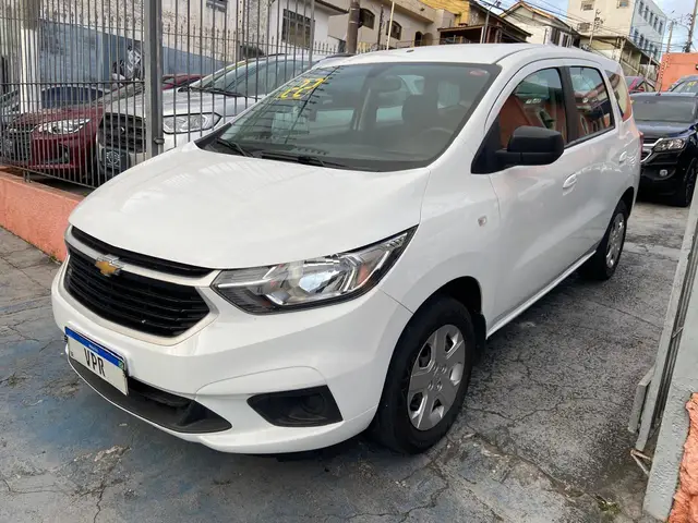 Carro Chevrolet Spin 2022 LS 1.8 (Flex)