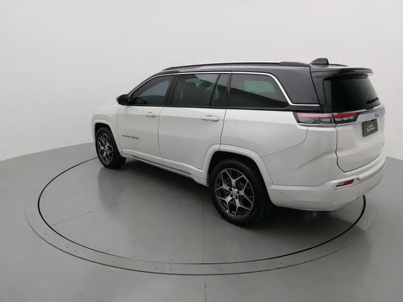 Jeep Overland 1.3 T270