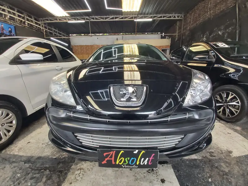Peugeot 207 Sedan 207 Passion XR Sport 1.4 8V (flex)