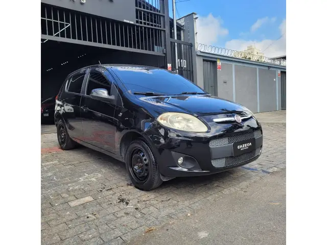 Carro Fiat Palio 2013 Attractive 1.0 8V (Flex)