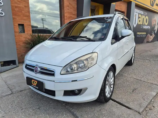 Carro Fiat Idea 2015 Essence 1.6 16V E.TorQ (Flex)
