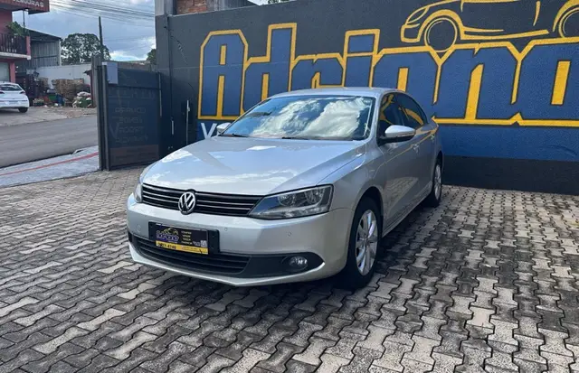 Carro Volkswagen Jetta 2011 2.0 Comfortline (Flex)