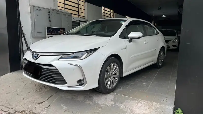 Toyota Corolla Altis Hybrid 1.8 Flex