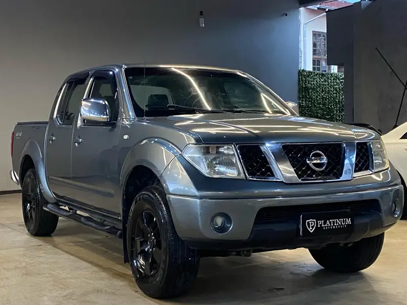 Nissan Frontier SEL 4x4 2.5 16V (cab. dupla)