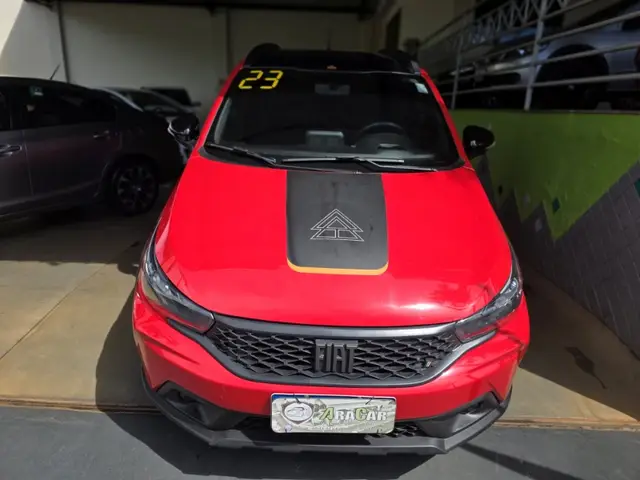 Carro Fiat Argo 2023 Trekking 1.3 (Flex)