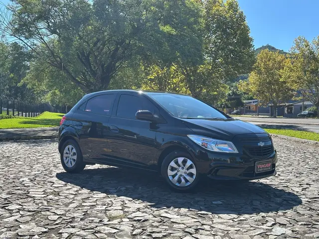 Carro Chevrolet Onix 2018 1.0 Joy SPE/4